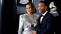 Soția lui John Legend a născut pentru a doua oară! Modelul a adus pe lume un băiețel perfect sănătos