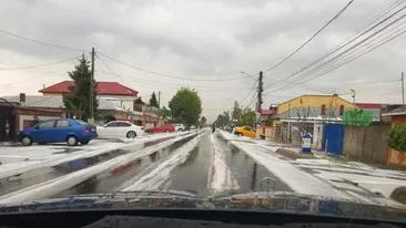 Imagini cu grindina din Călărași și Ialomița! Este haos în județele din sud