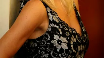 Loredana Groza era complexata! La scoala trebuia sa stau cu sanii sub masa!