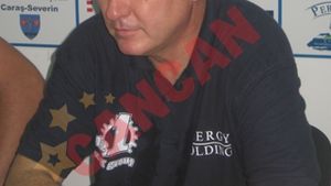 Aihan Omer a fost demis de la UCM Resita!