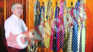 Primarul din Targu-Jiu colectioneaza cravate