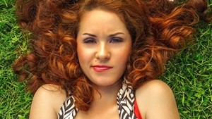VIDEO Asculta aici cel mai nou hit al Alexei: Moving on"