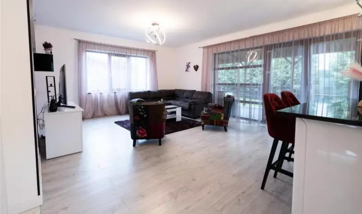 Cum arată vila de 600.000 de euro a lui Lucian Goian. Fostul fotbalist vrea să o vândă!