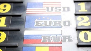 Curs valutar BNR, marți, 4 august 2020. Cât costă azi un euro si un dolar