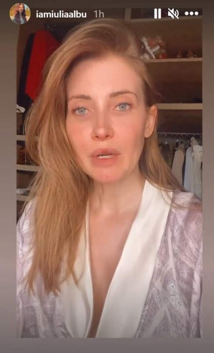 Așa a scăpat Iulia Albu de problemele la păr: ”Am făcut injecții în scalp!”