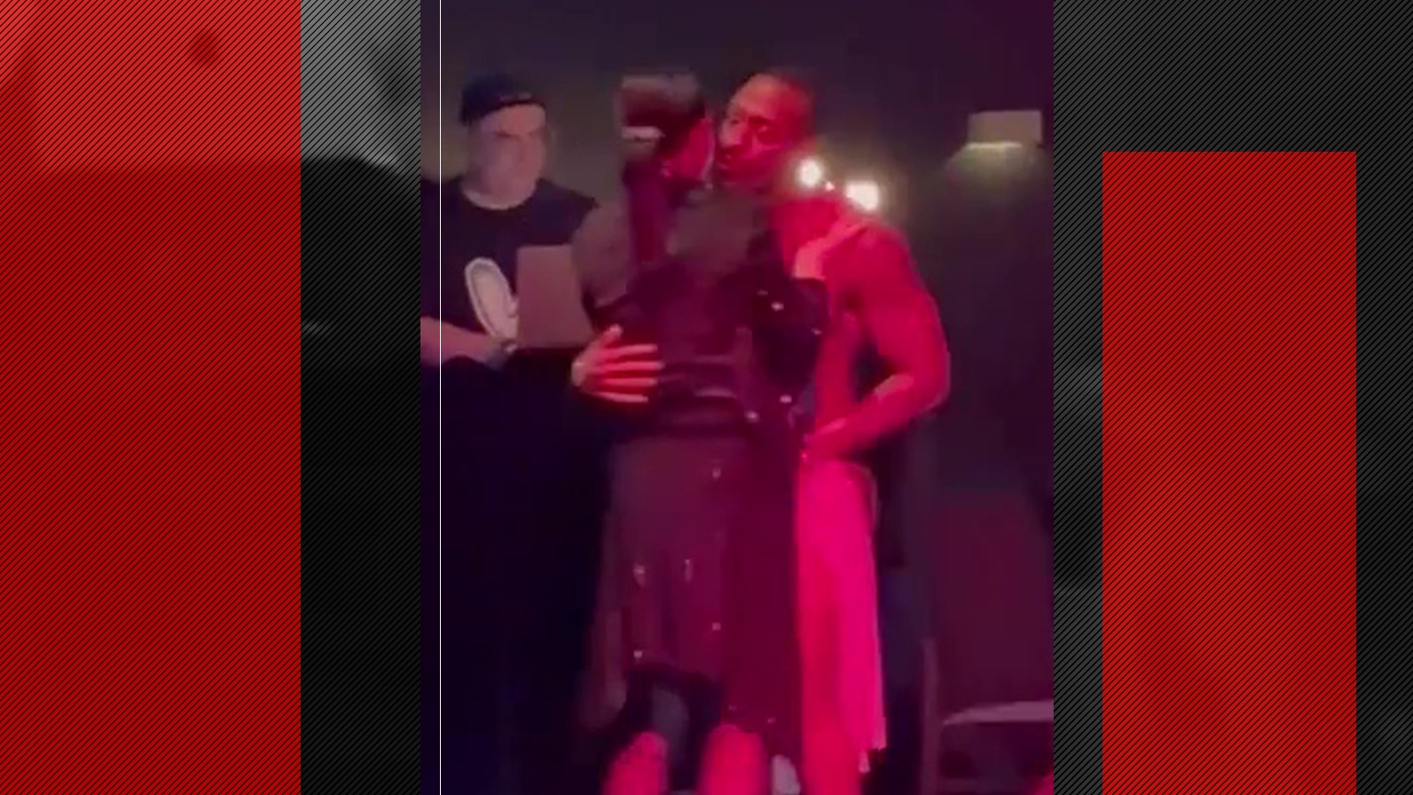 Am aflat cine este durdulia posedată pe scenă la LOFT! Lucrează într-un minister pe o poziție de conducere...