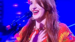 O tânără de etnie romă a ridicat juriul de la ”Românii au talent” în picioare