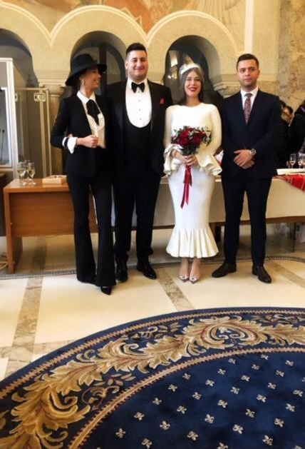 Fiul fostului vicepremier Gabriel Oprea s-a însurat. Primele imagini de la cununia civilă