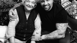 Alex Bodi este de nerecunoscut. Cum arată iubitul Biancăi Drăgușanu după ce și-a dus bunica pe ultimul drum. FOTO