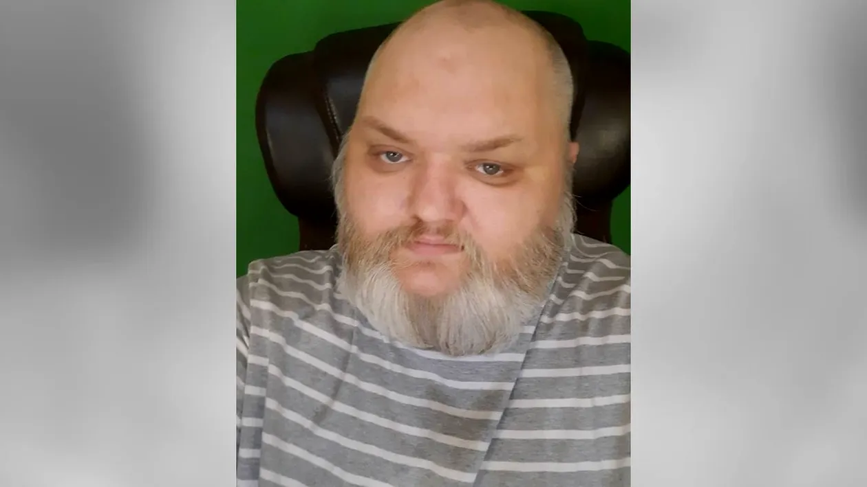 Un cunoscut influencer de pe TikTok a murit la doar 47 de ani