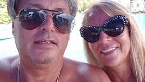 Primele declaraţii ale lui Cornel Galeş, după ce s-a spus că s-a căsătorit cu blonda Vivi