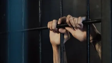 N-a vrut să dea 3000 de lei pentru o amendă și a ajuns să fie condamnat la închisoare cu executare. Cât timp stă după gratii tânărul din Galați