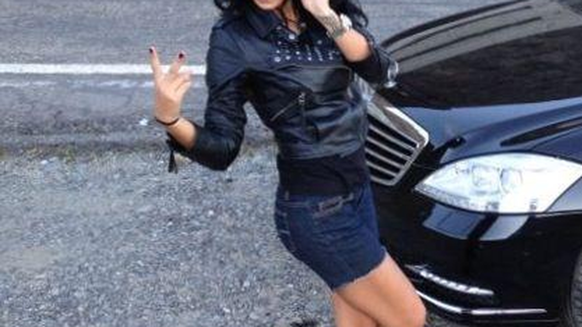 Adelina s-a molipsit de la Moni! Uite ce filosofează despre dragoste!