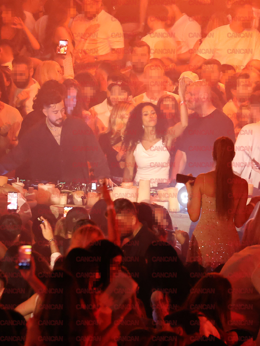 Majda Aboulumosha ar fi avut un interes special în acea seară pentru celebrul DJ
