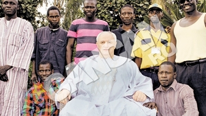 Tender - africanul! Omul de afaceri a devenit cautatorul de aur oficial al statului Senegal