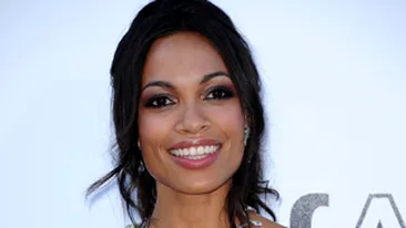 Rosario Dawson si-a pierdut poseta de 5.000 de dolari la Cannes!