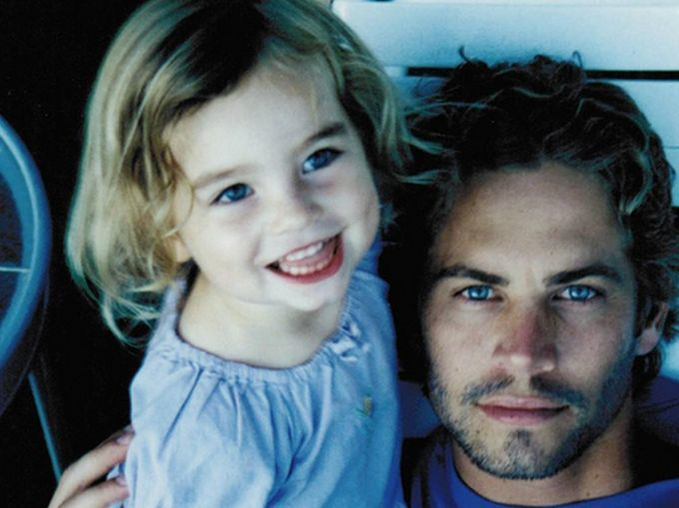 Fiica lui Paul Walker a ajuns la o înţelegere cu Porsche, în procesul intentat după moartea actorului! Adolescenta a susţinut până acum că firma germană ar fi de vină, dar….