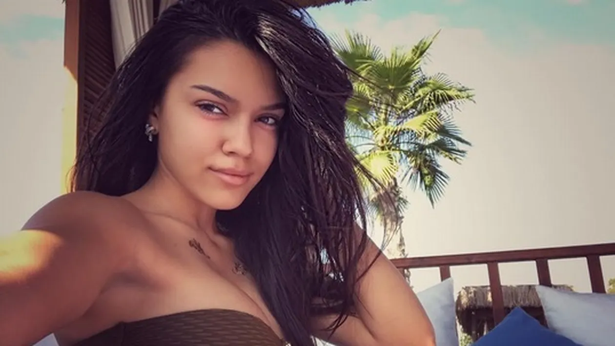 Carmen iubeşte din nou? Fiica lui Adrian Minune, surprinsă în ipostaze tandre cu un bărbat celebru