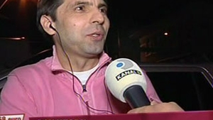 Dan Negru: "A fost o zi ciudata! Cand sotia mea abia nascuse, colegii imi dadeau SMS-uri sa vin la munca!"
