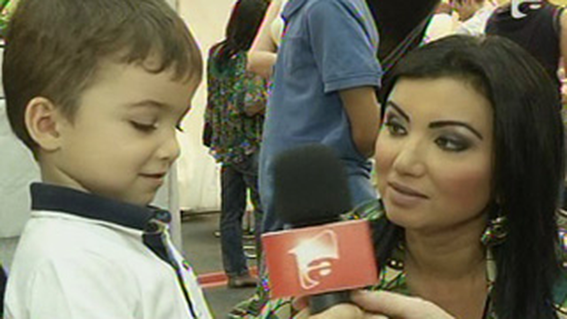 Adriana Bahmuteanu nu are posibilitati sa-i organizeze o petrecere de fite lui Maximus! Fiul lui Prigoana implineste 5 ani!