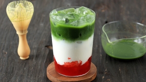 Matcha, suplimentele și băuturile vegetale sunt cu adevărat aliați ai sănătății? Ce spun specialiștii