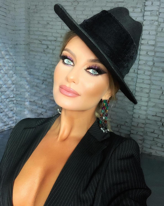 Ce mai face acum Sylvia, fosta soție a lui Andrei Ștefănescu. Sursa foto: Instagram