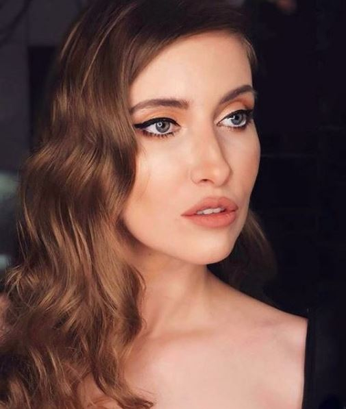 Ce spune Iulia Albu despre actualul său partener: „După prima întâlnire am spus că nu mai vreau să-l văd”
