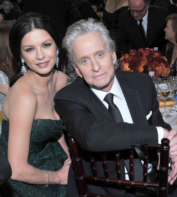 Catherine Zeta-Jones și Michael Douglas și-au serbat fiul, înainte de balul de absolvire