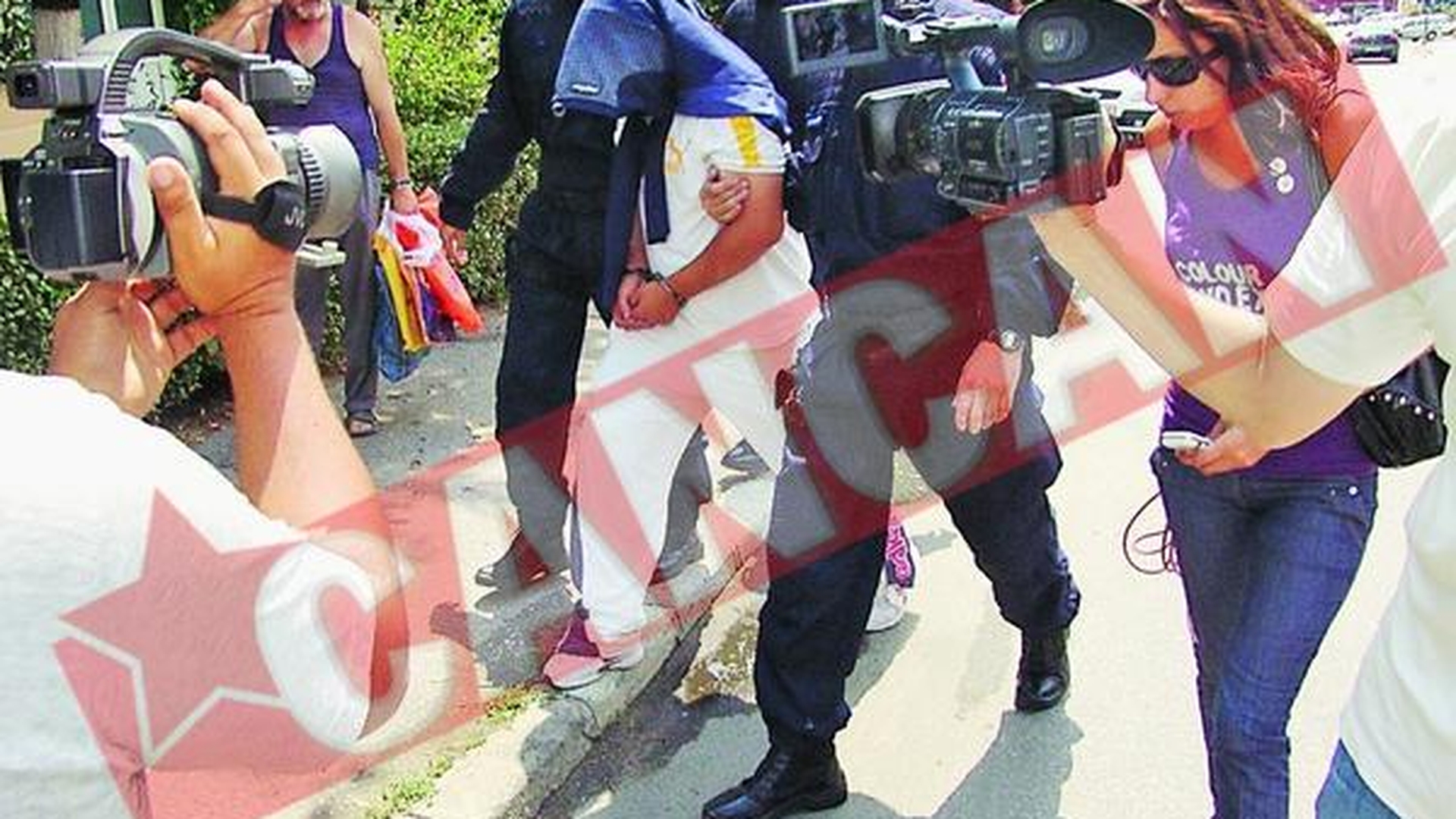 FBI a dirijat arestarea a 24 de hackeri romani