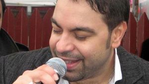 Salam a concertat duminica in Spania. Abia incepuse sa cante, dar a fost luat pe sus. Vezi ce s-a intamplat