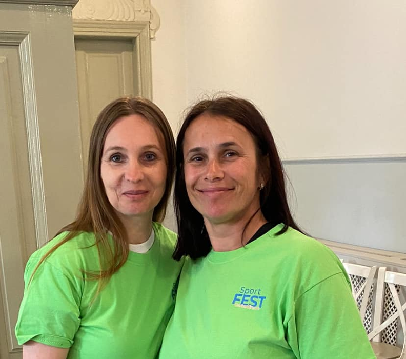 Îți mai aduci aminte de Simona Amânar, gimnasta care făcea furori în anii ’90? Abia o recunoști acum