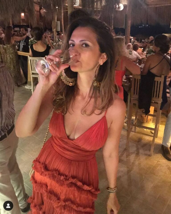 Maria Lucia Hohan este cunoscută drept ”Regina rochiilor de nuntă”