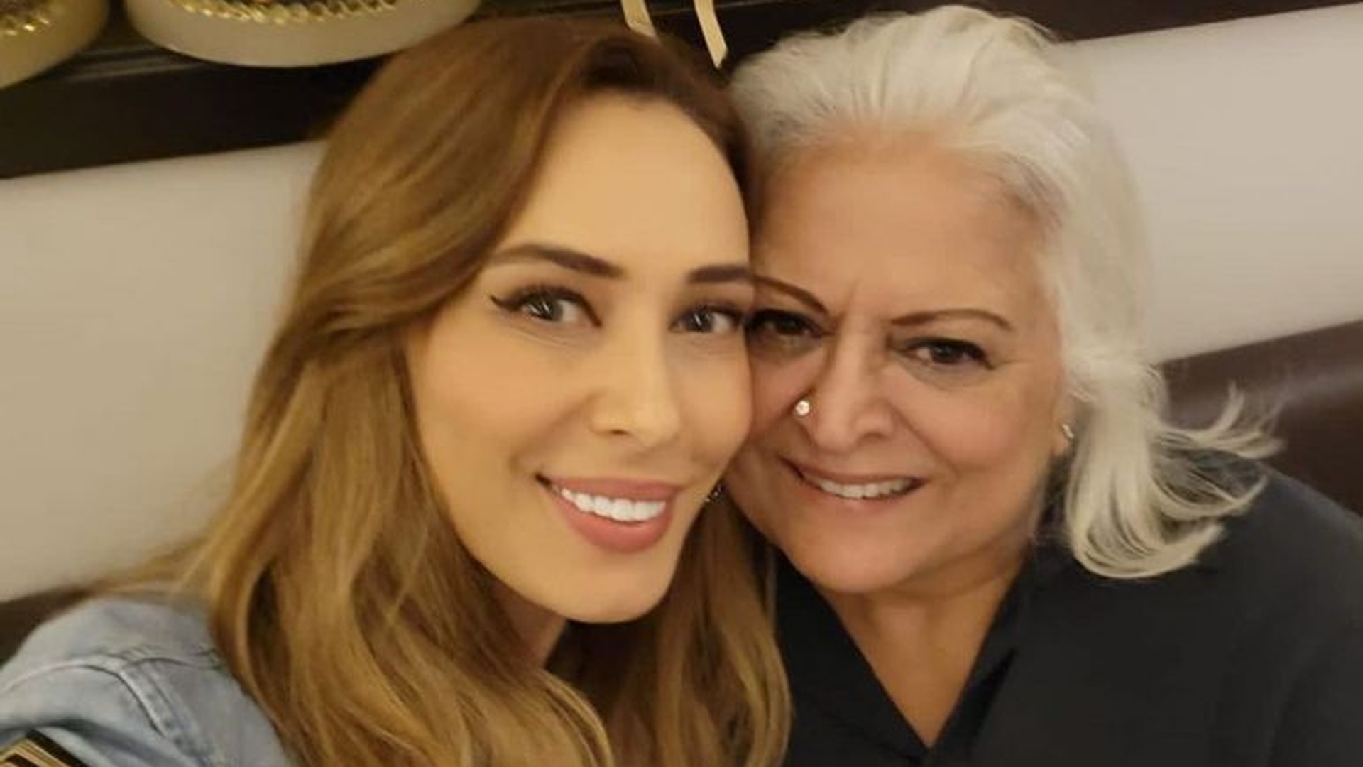 Iulia Vântur, postare emoționantă alături de o femeie importantă din viața lui Salman Khan