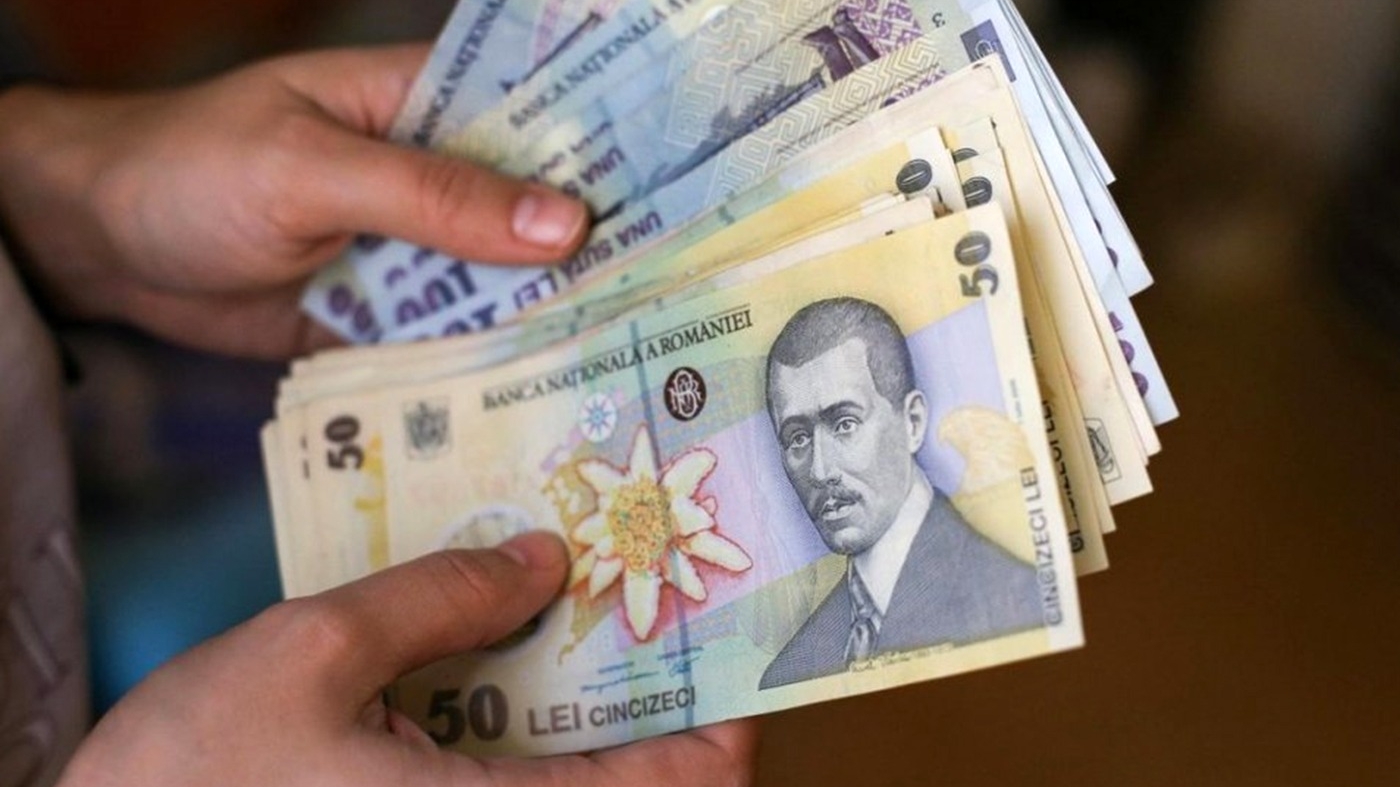 Ce salariu lunar trebuie să câștigi în România, în 2024, pentru a nu fi "fraier". Calculul făcut de un celebru economist