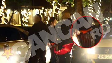 Sorinel Pustiu, cu doua blonde in limuzina si cu pantalonii in vine! Si-a turnat o tona de parfum pe el, inainte sa intre in club