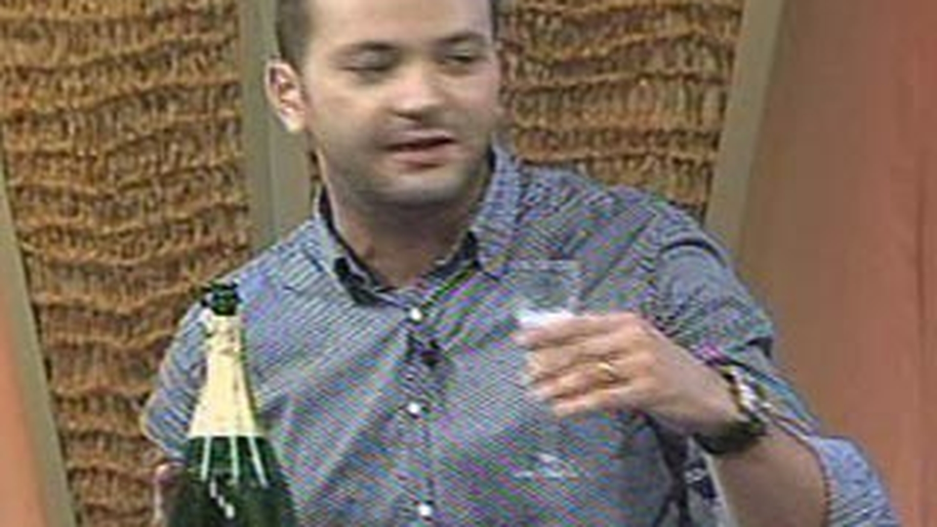 Adrian Enache si Mihai Morar au ingropat securea razboiului! S-au impacat si au baut sampanie de ziua artistului!
