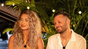 L-a iertat sau nu pe Marius, după ce a înșelat-o cu Oana Monea la Insula Iubirii? Cu cine și-a petrecut Maria Avram, de fapt, Crăciunul