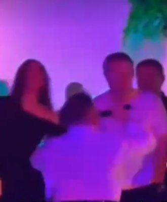 Primele imagini cu burtica de gravidă a Corinei Caciuc. Laurenţiu Reghecampf e în culmea fericirii