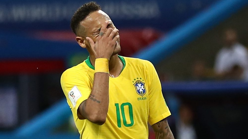 Neymar a intrat în depresie în izolare la domiciliu! Casa de peste 7 milioane de euro nu-i mai aduce nicio alinare