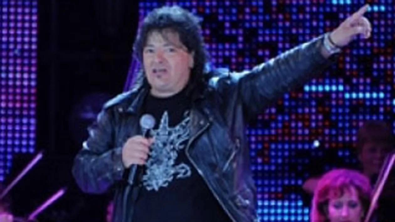 Fostul solist al trupei Compact Leo Iorga are probleme de sanatate! Va fi operat maine dimineata!