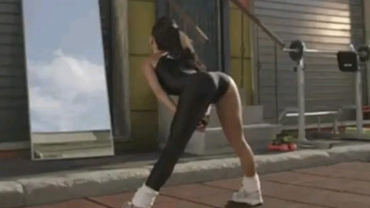 VIDEO Inna a testat la maximum rezistenta unui costum mulat in noua ei piesa! Vezi aici pozitiile care ar face geloase gimnastele de la Olimpiada!