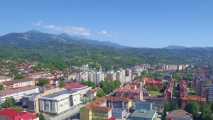 Orașul din România în care un apartament cu 4 camere costă doar 22.500 euro, acum, în iulie 2026