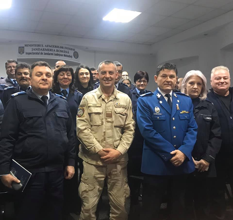 Jandarmii români din Afganistan au fost premiați de NATO