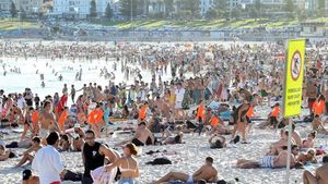 Cum ar putea arăta plajele în această vară? Italienii au găsit soluția pentru ca fiecare spațiu să fie izolat! FOTO
