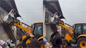 Nu e un banc! Cum au fost scoasă din casă această mireasă, în ziua nunții