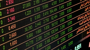 Curs valutar BNR, 15 decembrie 2025. Cât costă 1 euro cu 10 zile înainte de Crăciun