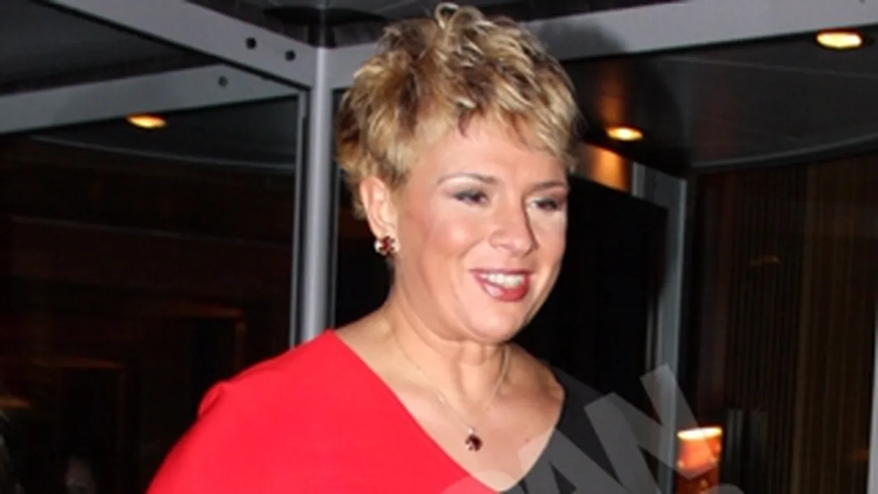 Teo Trandafir, de pe patul de spital: Sunt pe maini bune si imi doresc mult ca fiica mea sa nu se sperie cand deschide televizorul si afla informatii despre mine