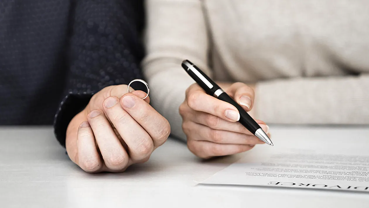 Divorț-ȘOC în showbiz! Celebrul actor și soția și-au spus ADIO după 23 de ani de căsnicie