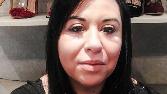 După ce s-a pozat goală în cadă, OANA ROMAN a dat cărţile pe faţă: „Am poze mult mai provocatoare...“
