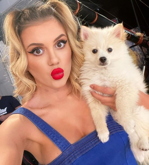 Emily Burghelea a demisionat de la Acces Direct